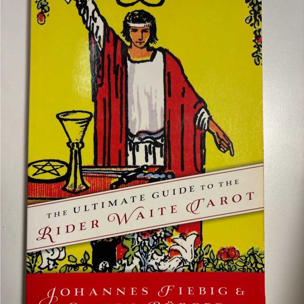 The Ultimate Guide to the Rider Waite Tarot Book